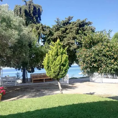 Christina-Anna Seaside Luxury House Apartment Nikiti  Exterior photo